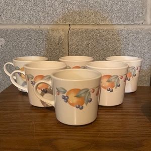 Corning wear vintage fruit mugs set (six)